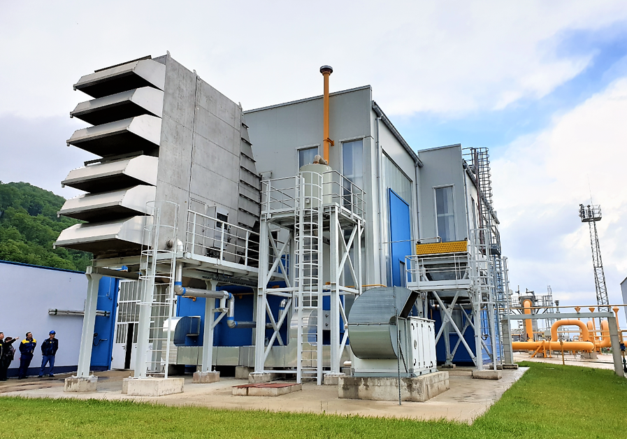 Compressor station  Gas turbine  Solar Mars 90 Bulgartrangaz F9 pulse-cleaning filter cartridges Self-cleaning air intake filter casing  Bleed heating anti-icing  Lozenets Ithiman Petrich Strandja Nova Provadia Rasovo Deltrian ISO 16890